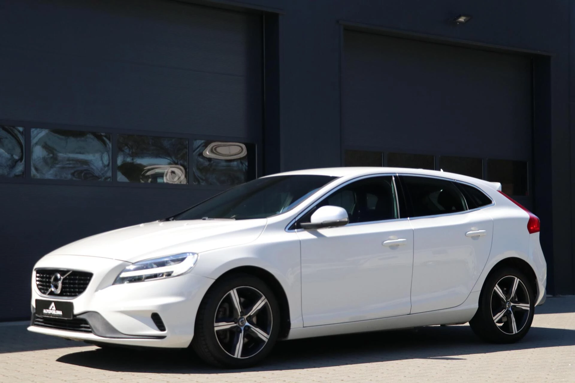 Hoofdafbeelding Volvo V40