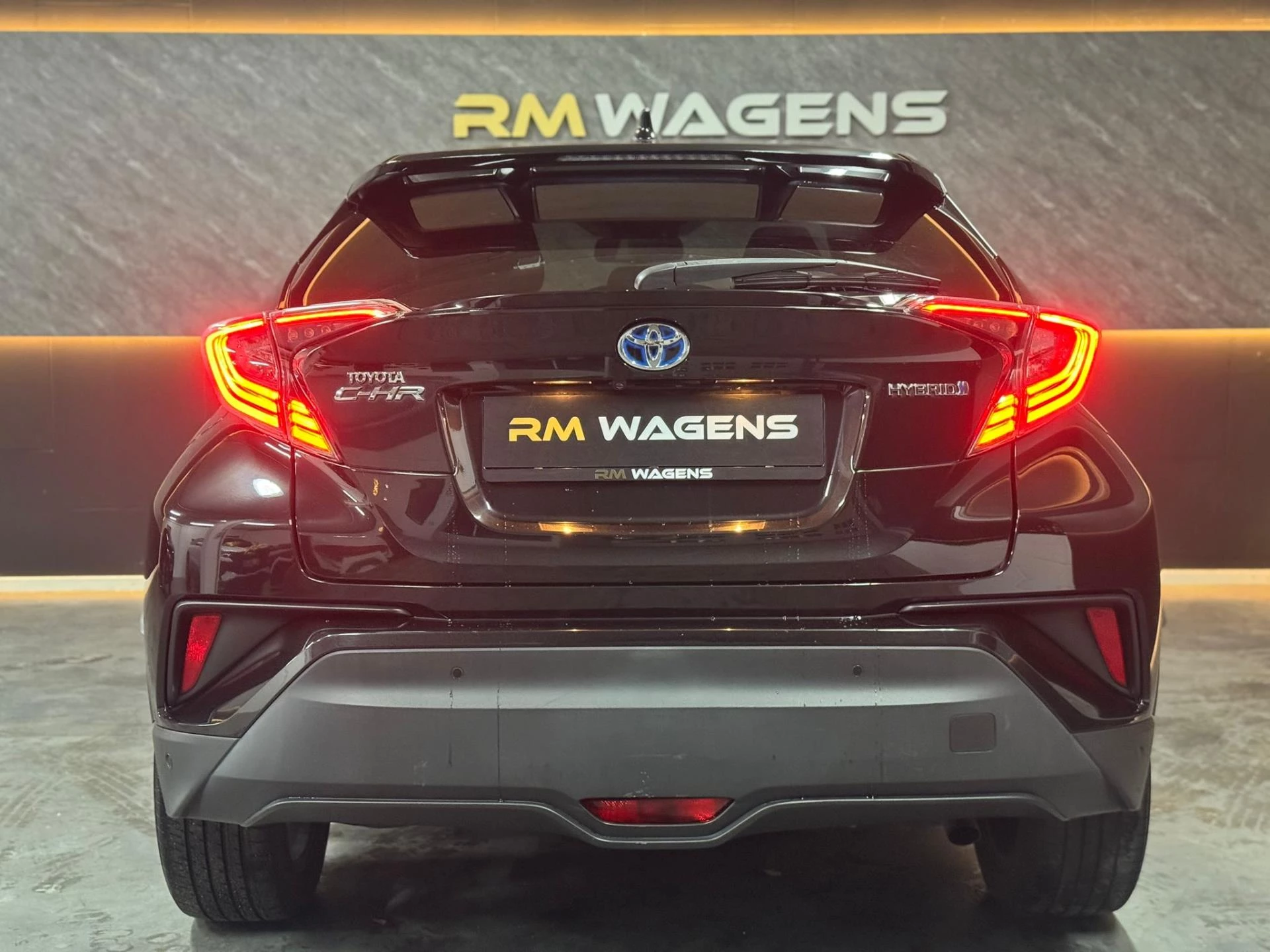 Hoofdafbeelding Toyota C-HR