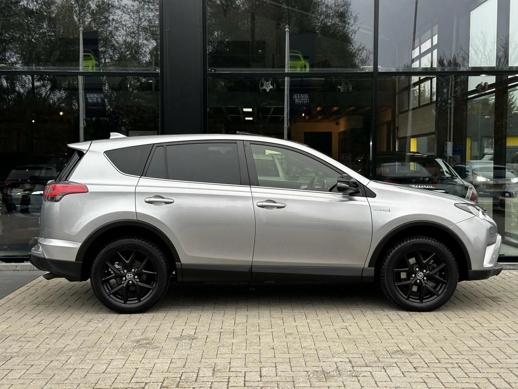 Hoofdafbeelding Toyota RAV4