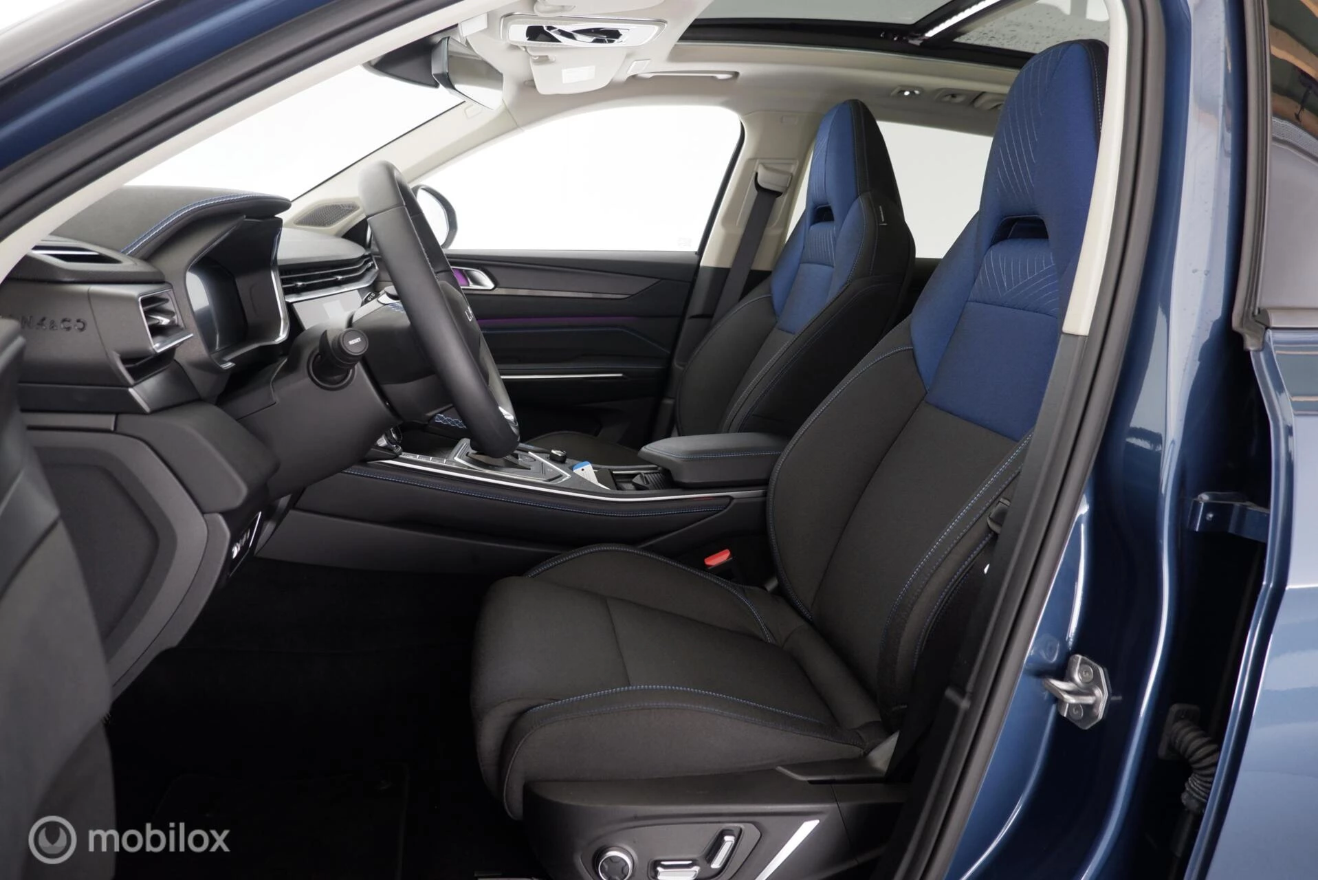 Hoofdafbeelding Lynk & Co 01