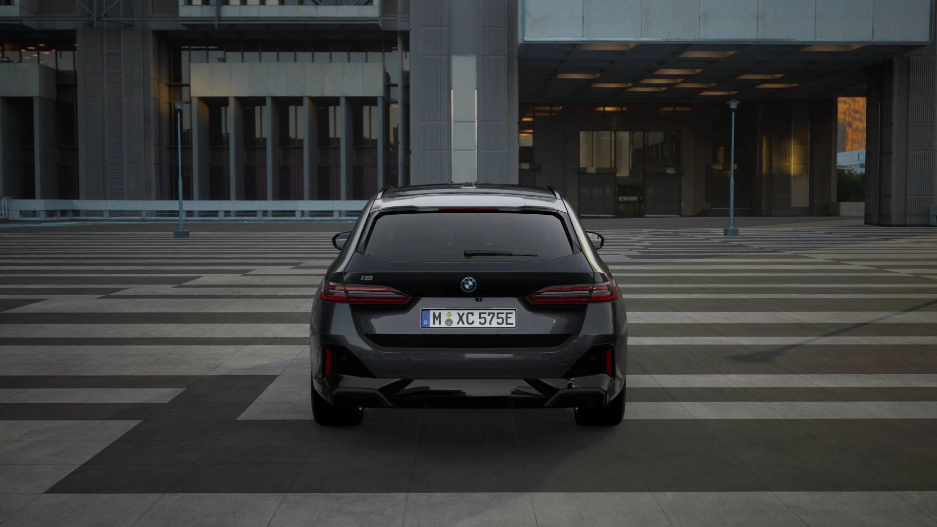 Hoofdafbeelding BMW i5