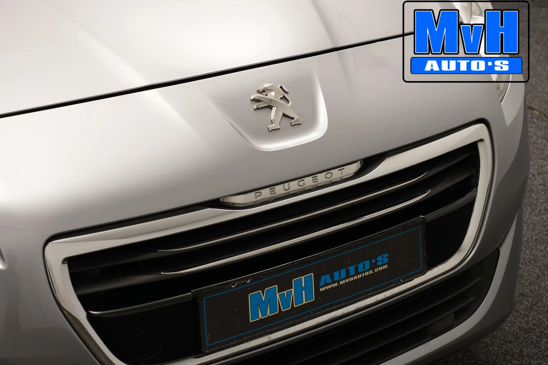 Hoofdafbeelding Peugeot 5008