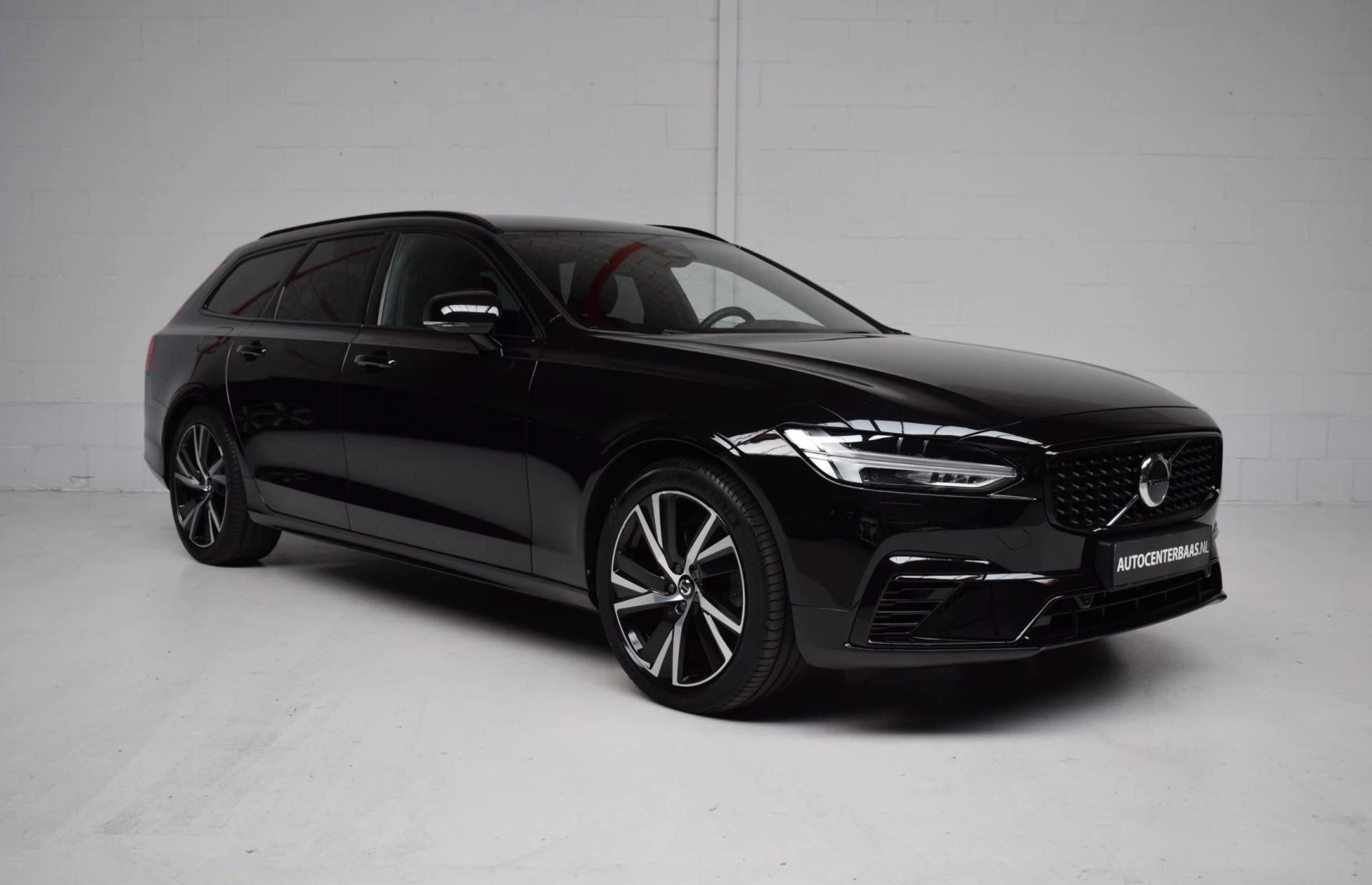Hoofdafbeelding Volvo V90