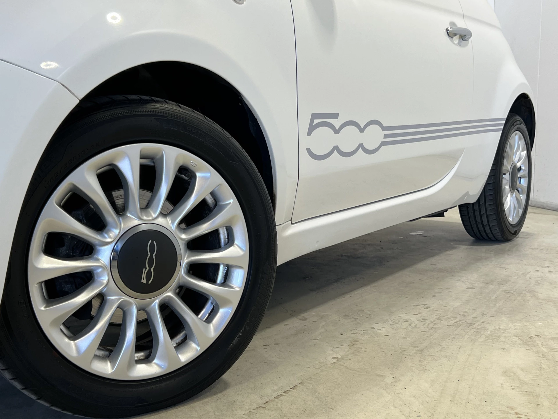 Hoofdafbeelding Fiat 500
