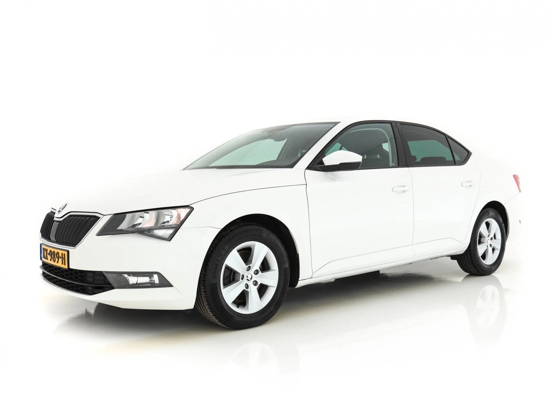 Hoofdafbeelding Škoda Superb