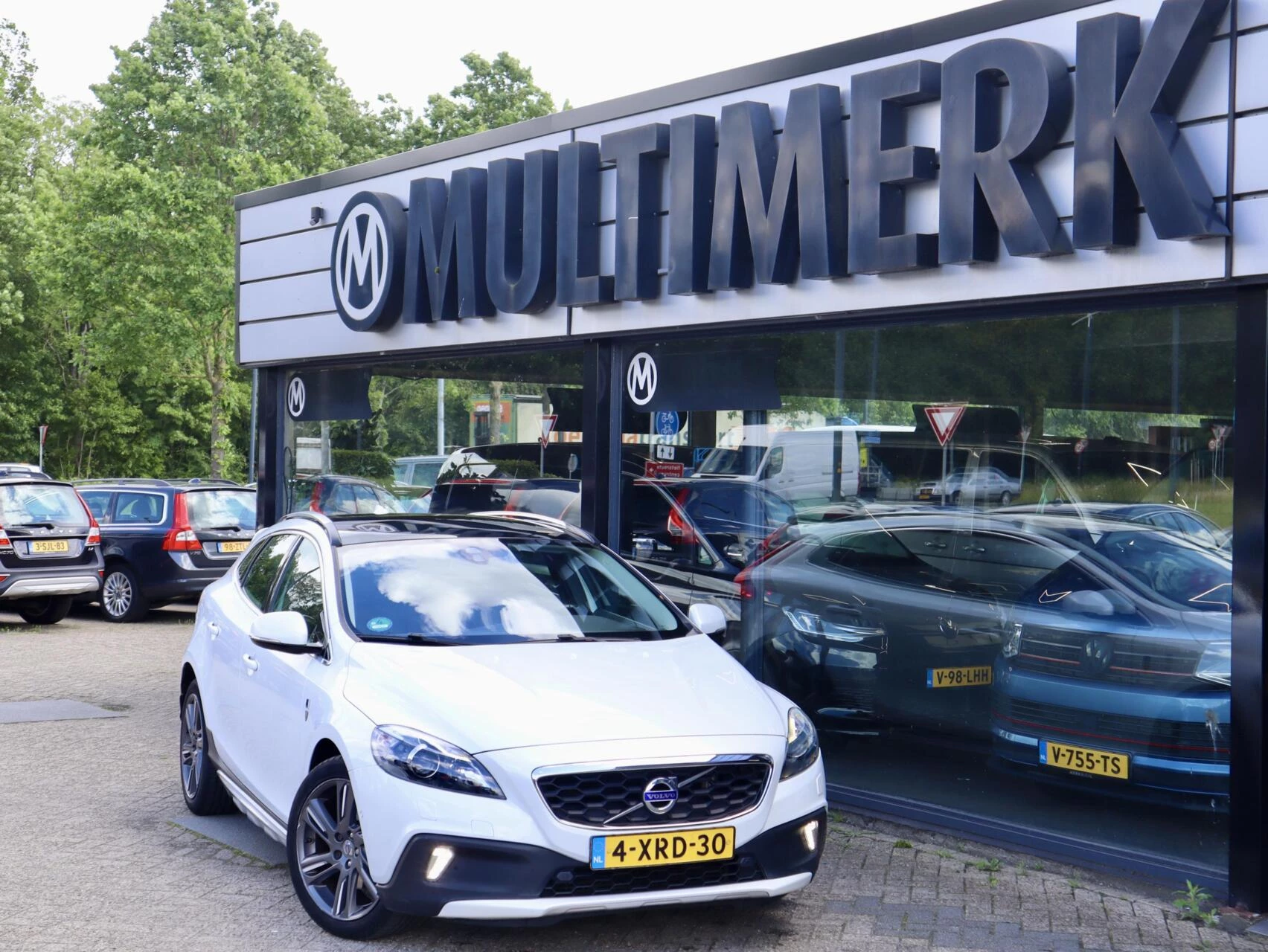 Hoofdafbeelding Volvo V40