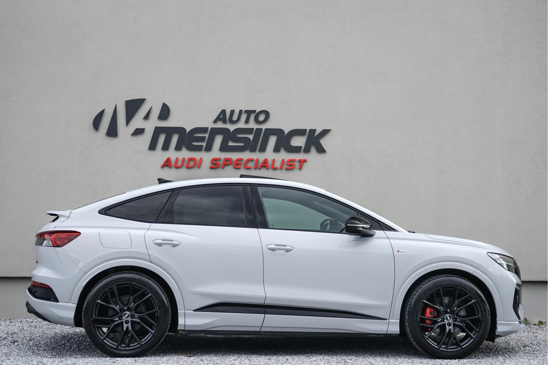 Hoofdafbeelding Audi Q4 Sportback e-tron