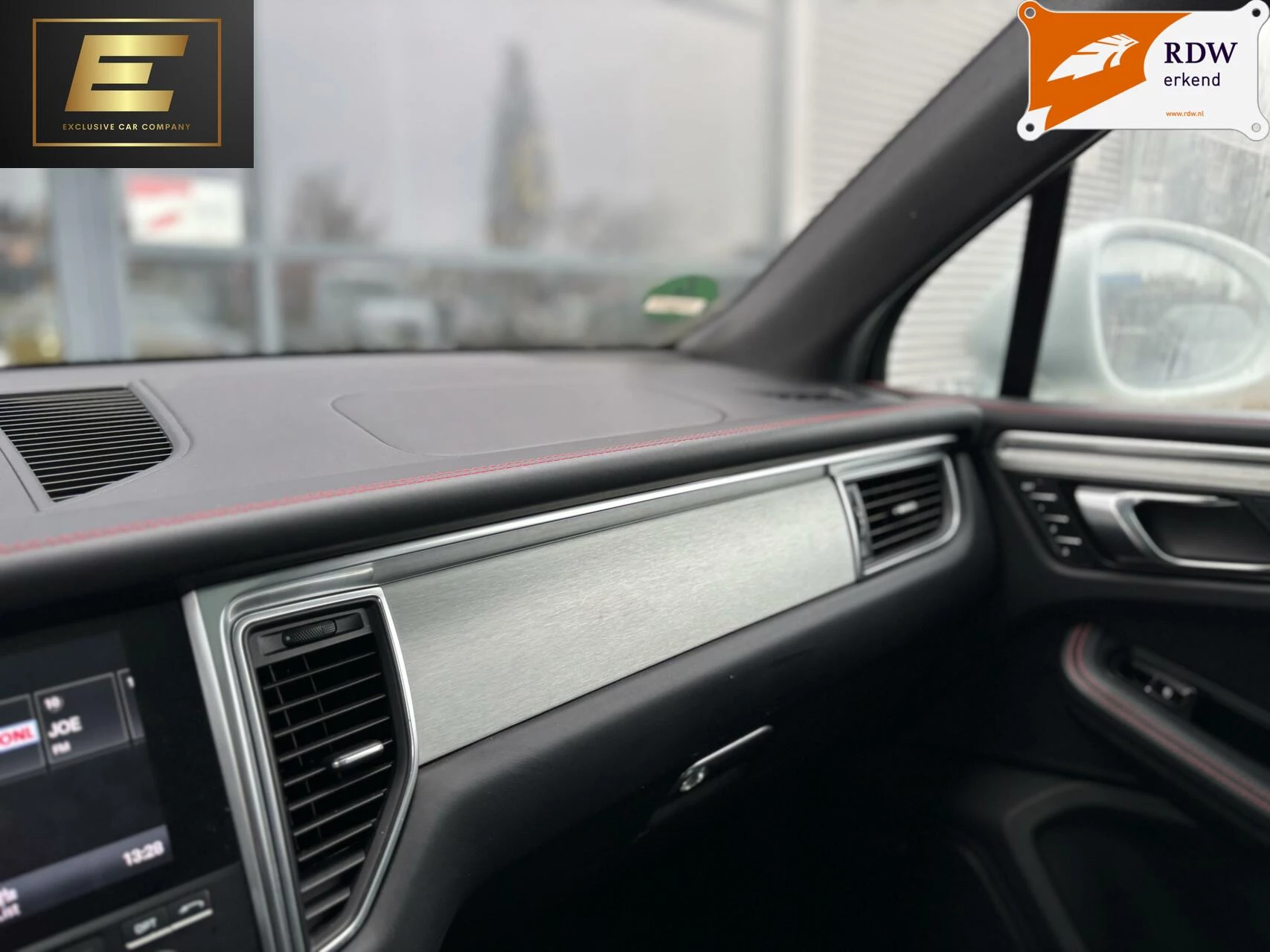 Hoofdafbeelding Porsche Macan