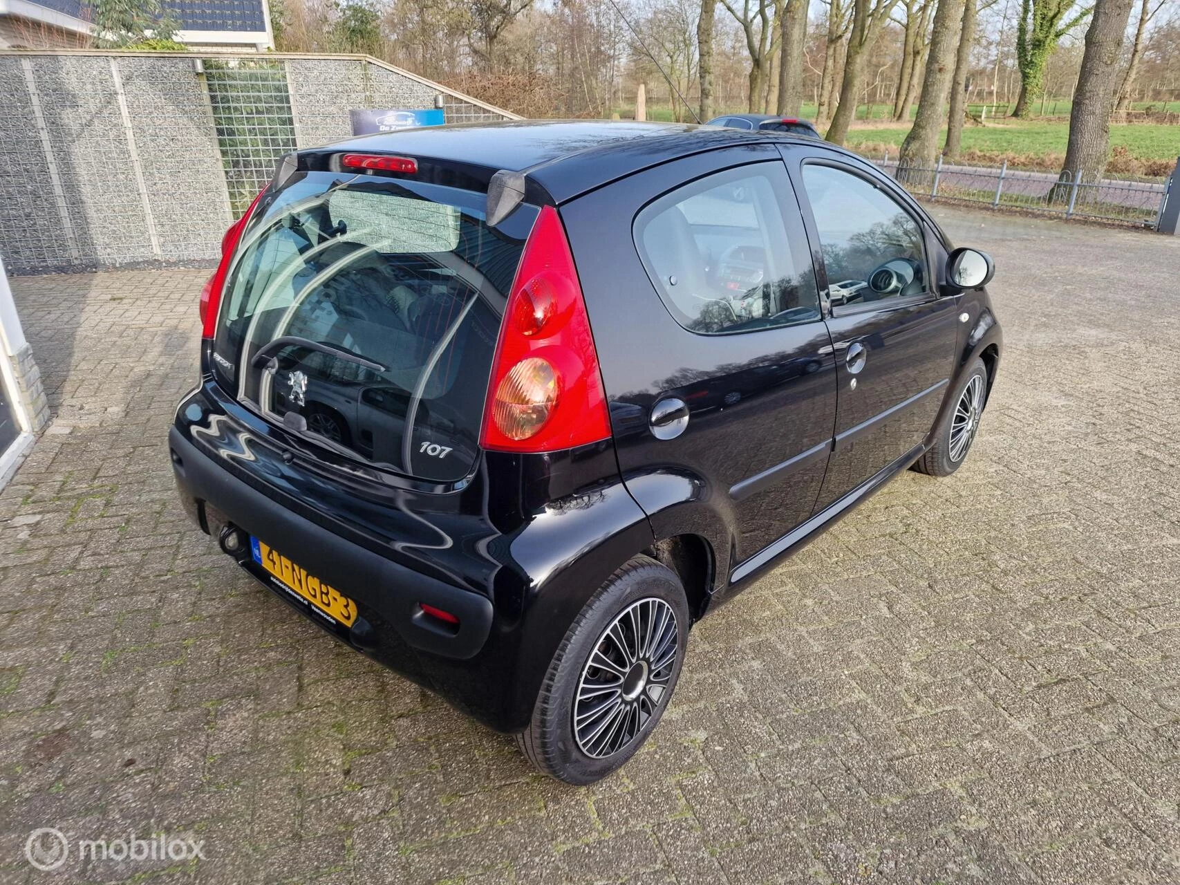 Hoofdafbeelding Peugeot 107
