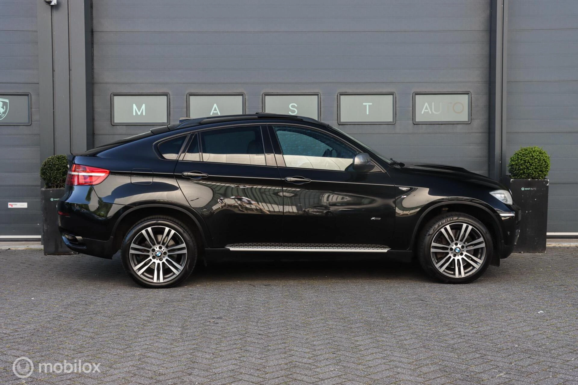 Hoofdafbeelding BMW X6
