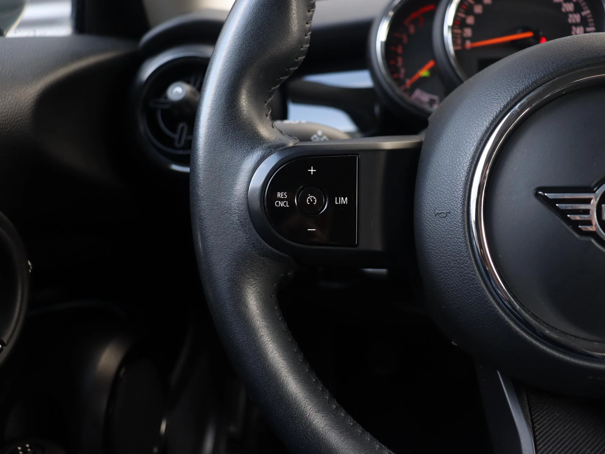 Hoofdafbeelding MINI 3-deurs