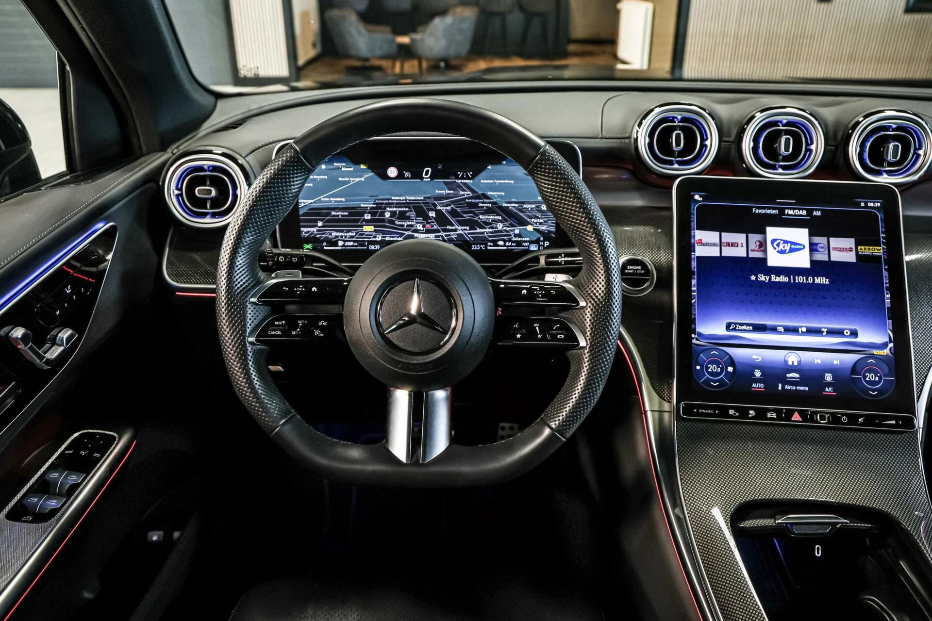 Hoofdafbeelding Mercedes-Benz GLC