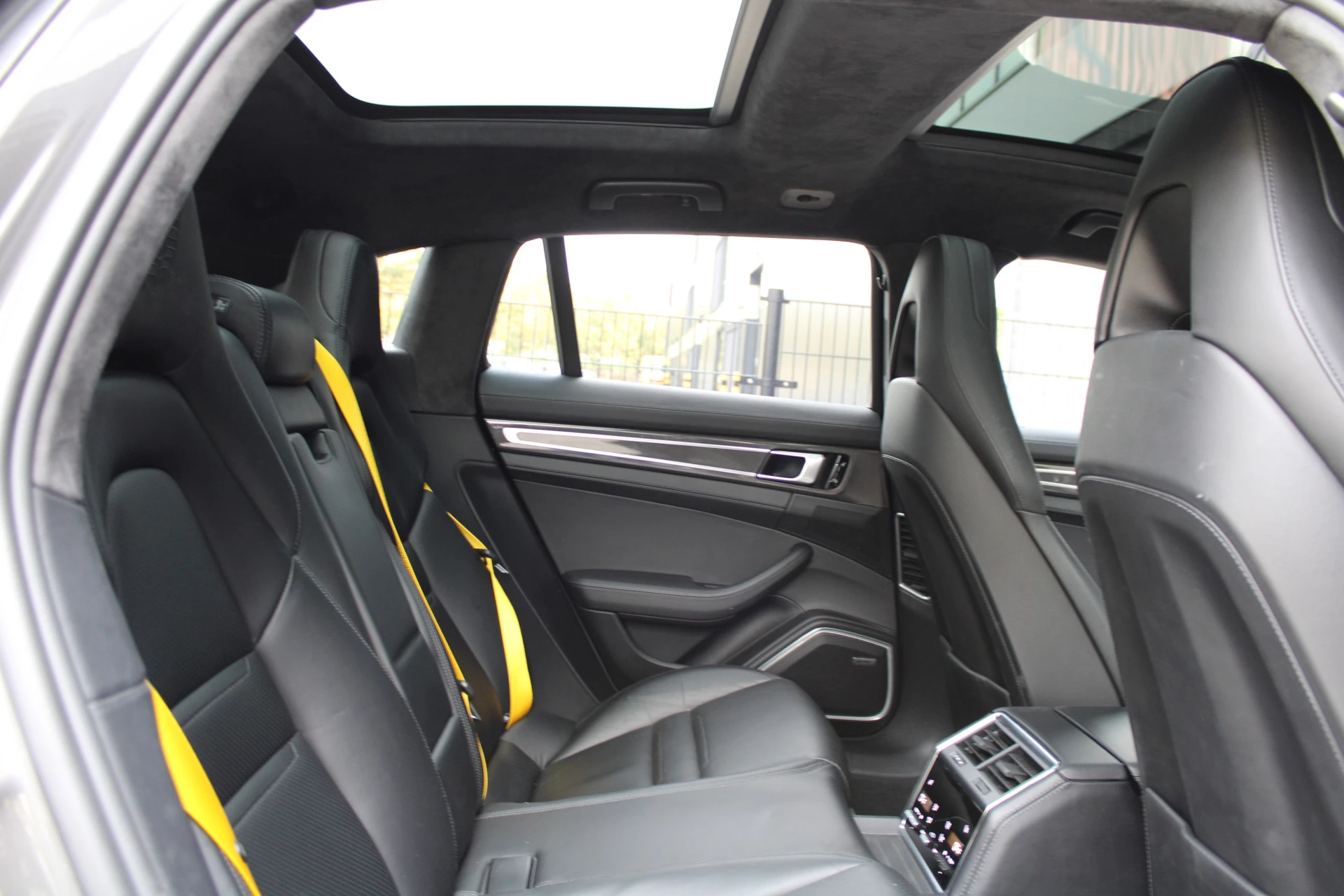 Hoofdafbeelding Porsche Panamera