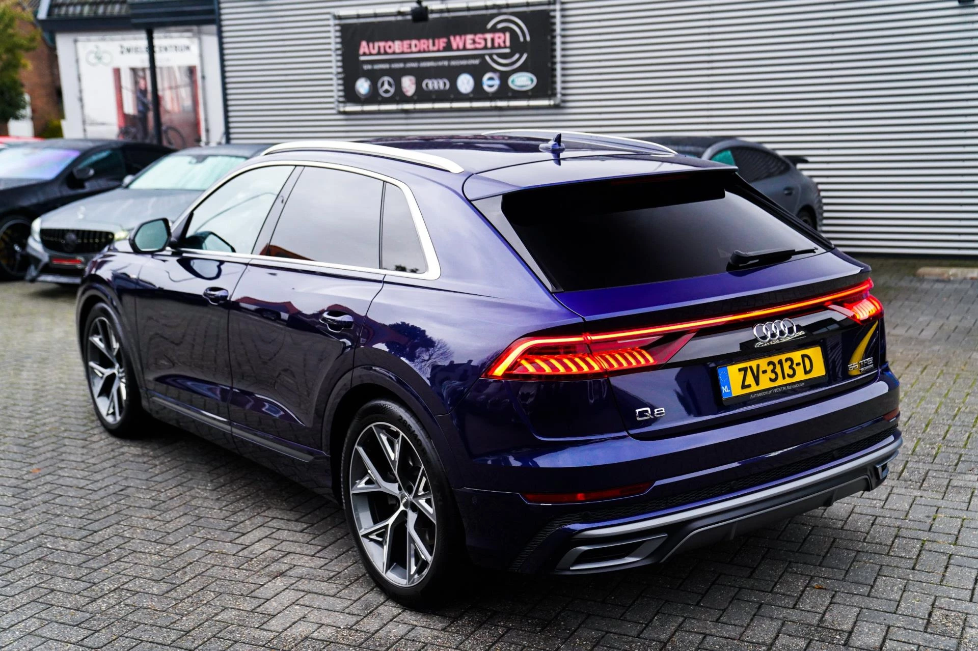 Hoofdafbeelding Audi Q8