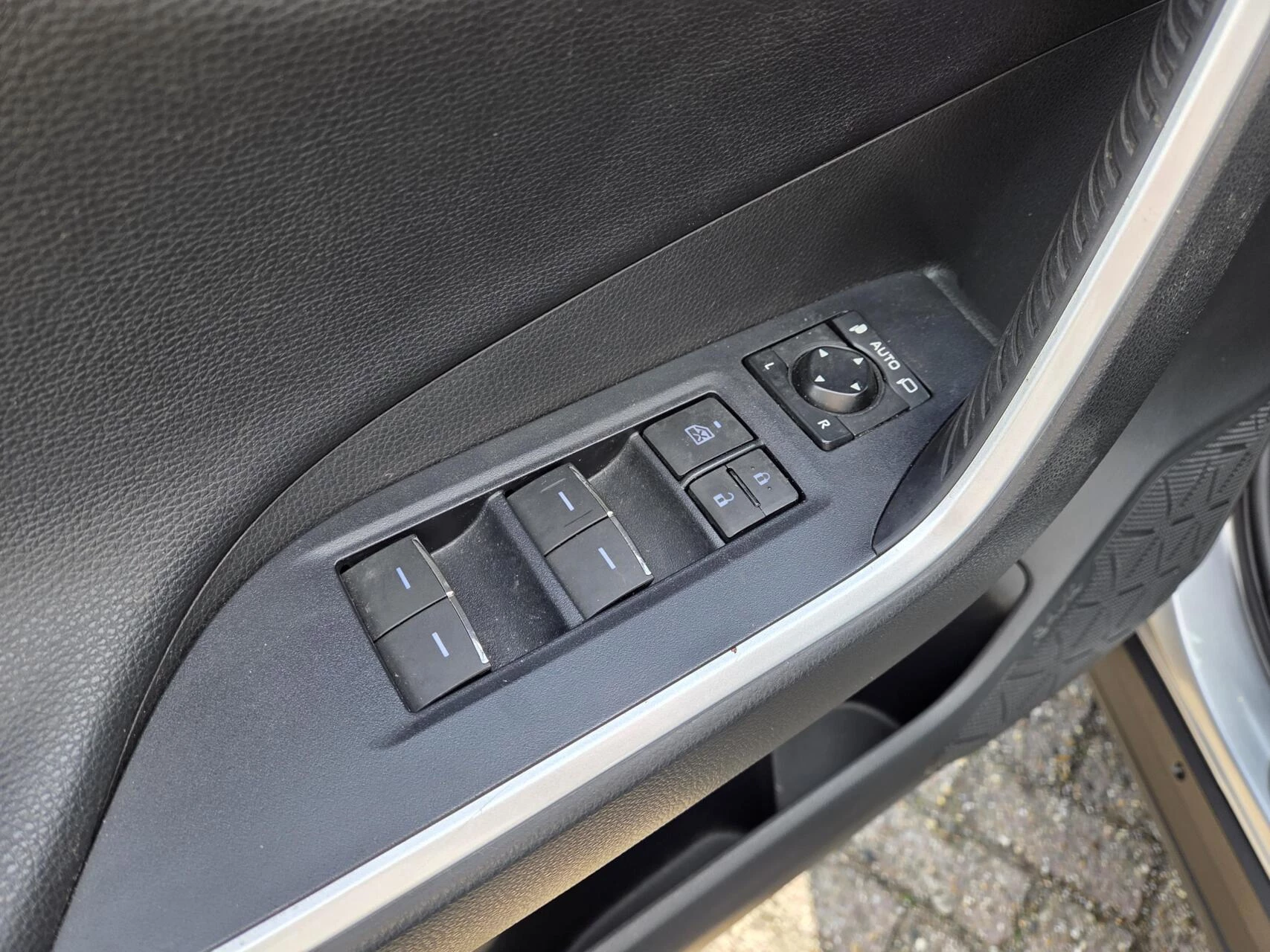 Hoofdafbeelding Toyota RAV4