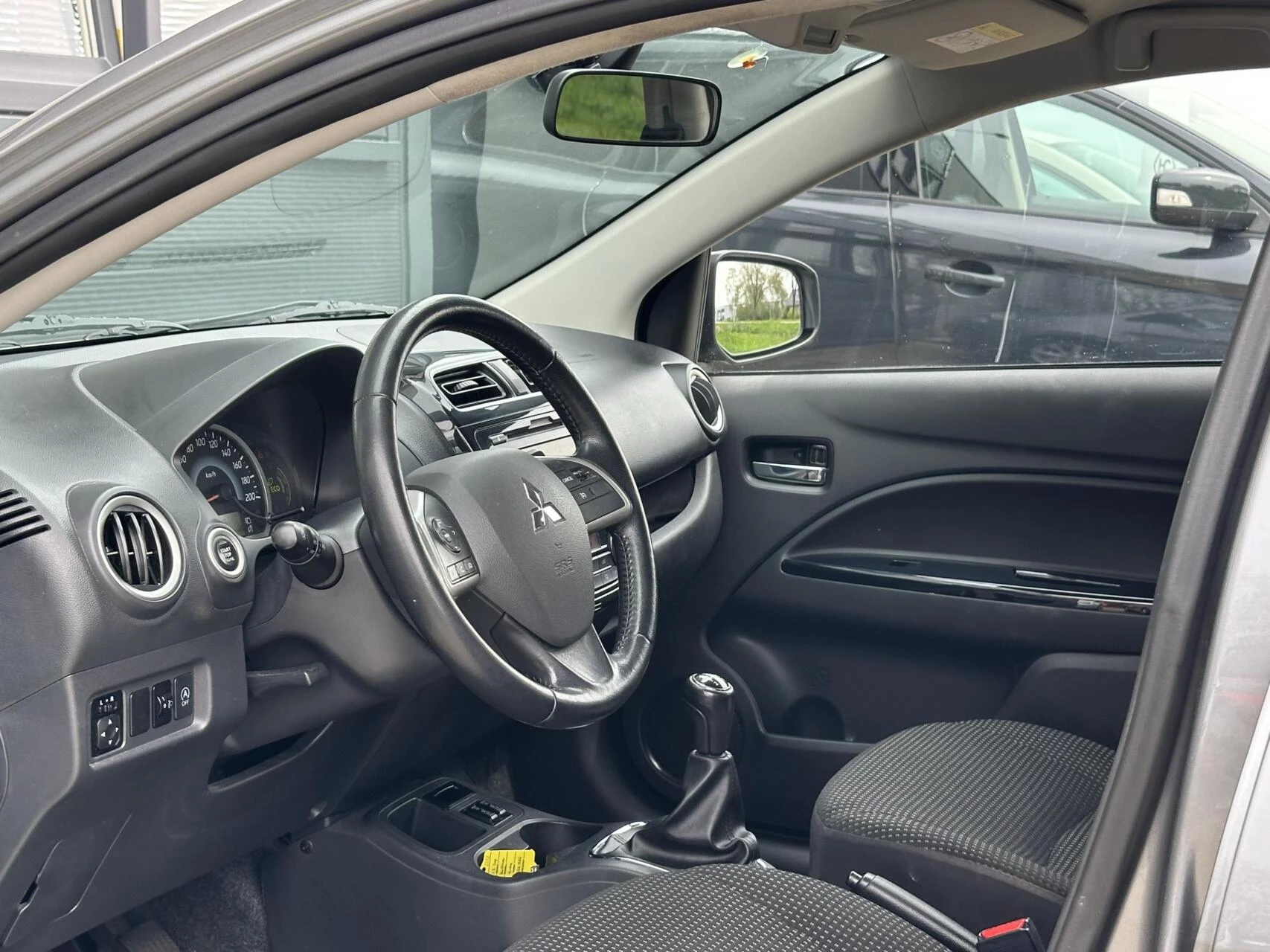 Hoofdafbeelding Mitsubishi Space Star