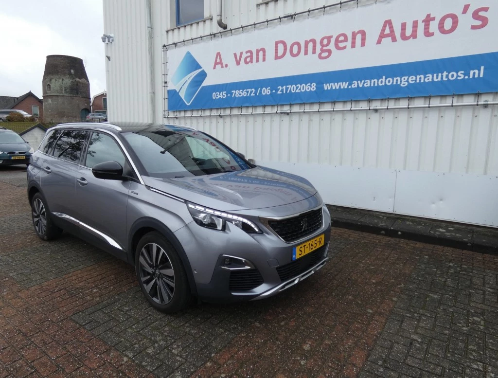 Hoofdafbeelding Peugeot 5008