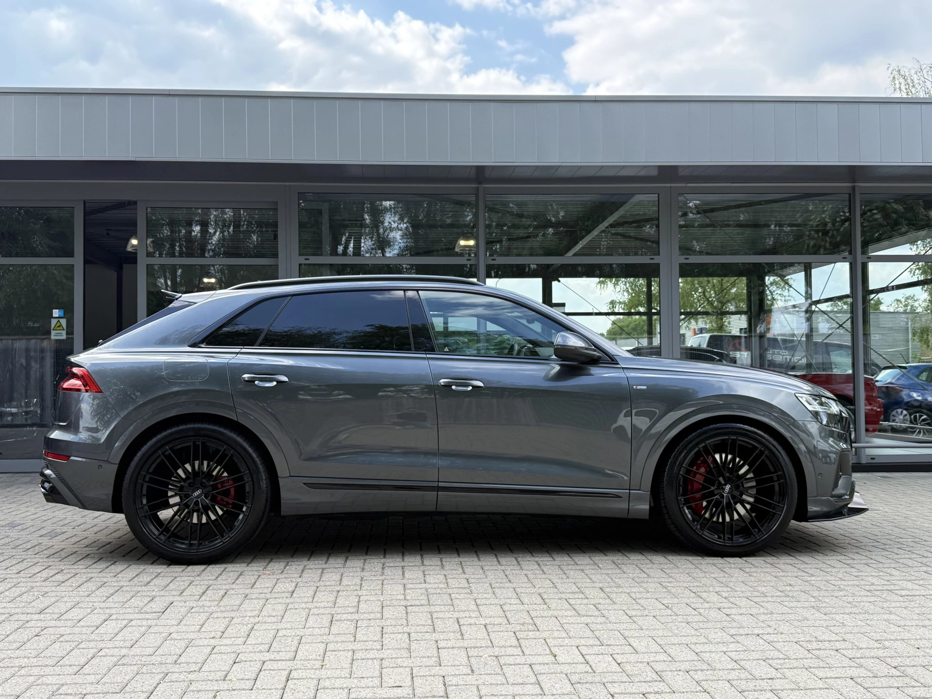 Hoofdafbeelding Audi Q8
