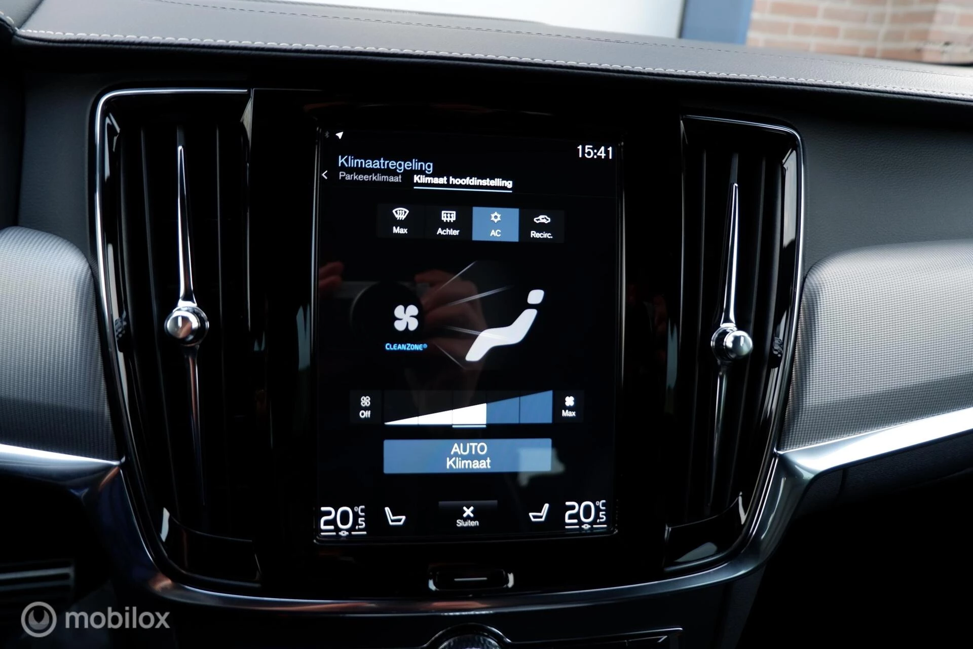 Hoofdafbeelding Volvo V90