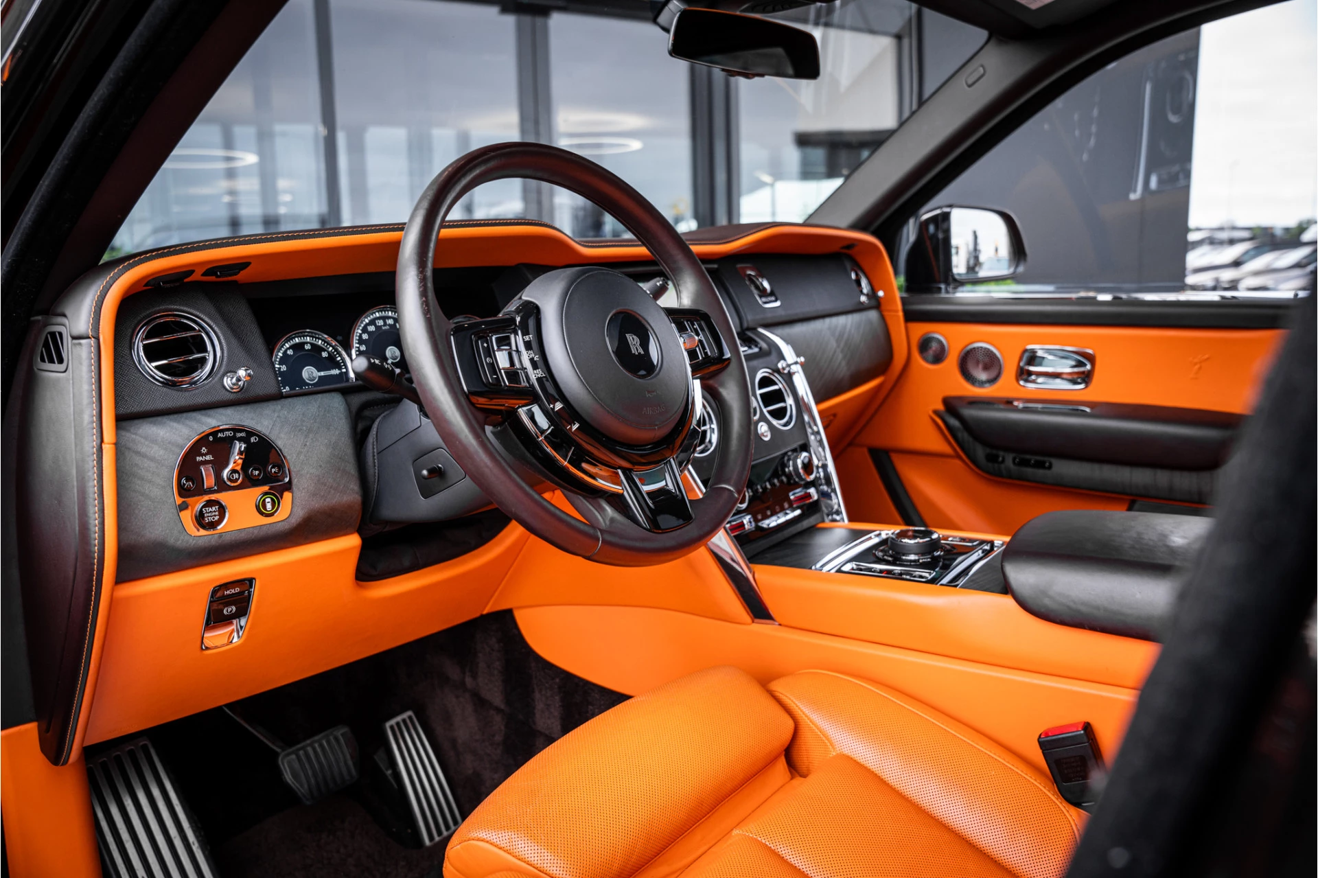 Hoofdafbeelding Rolls-Royce Cullinan