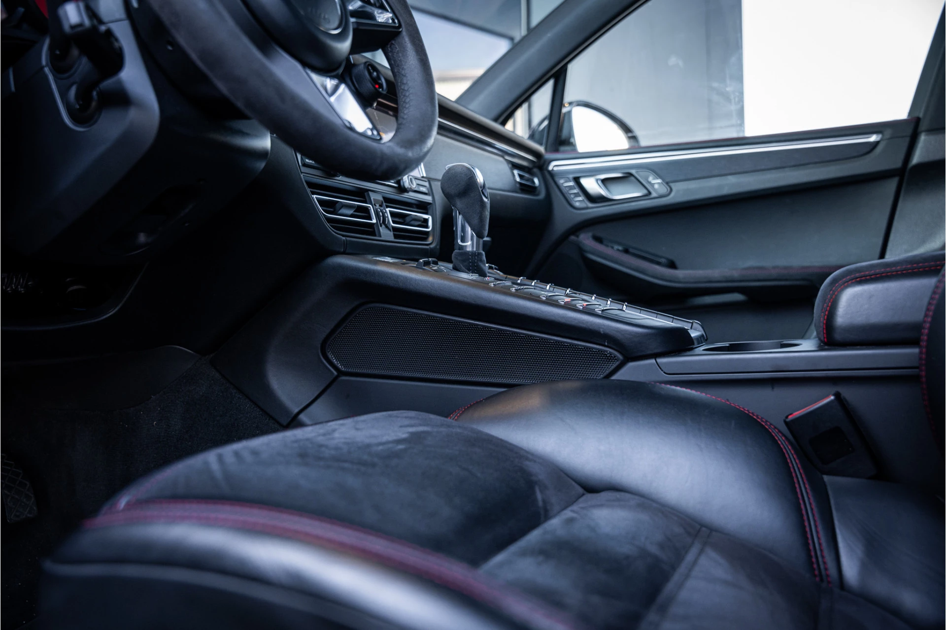 Hoofdafbeelding Porsche Macan