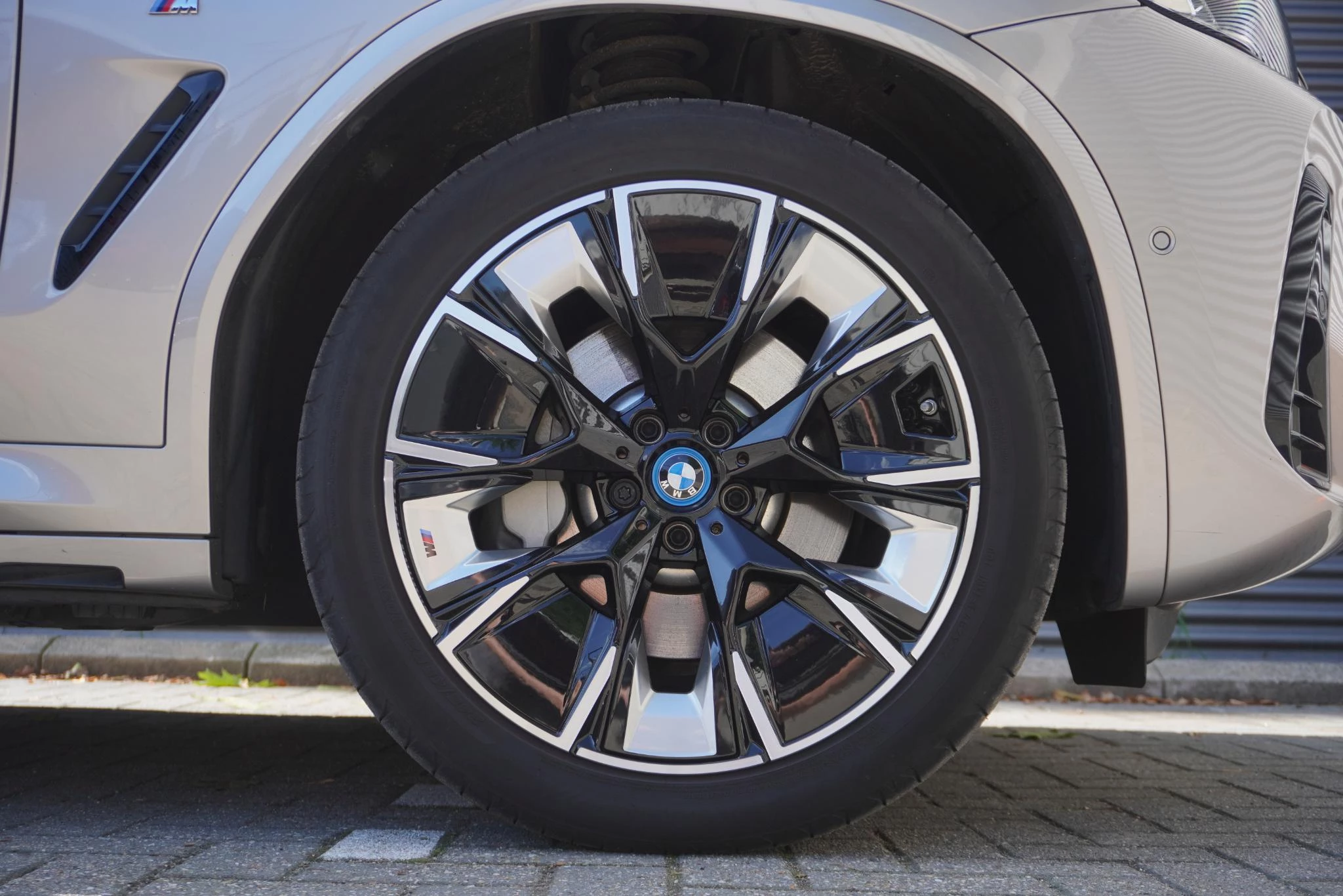 Hoofdafbeelding BMW iX3
