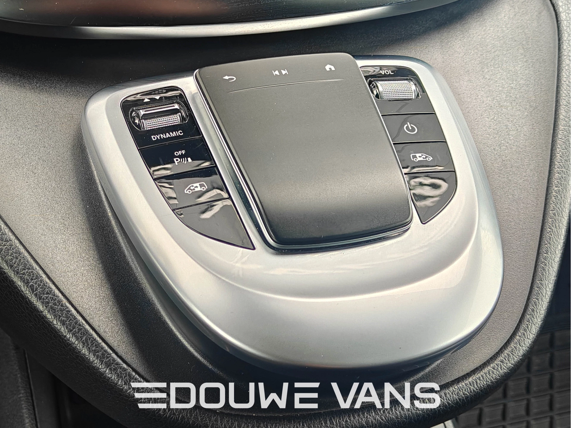Hoofdafbeelding Mercedes-Benz EQV