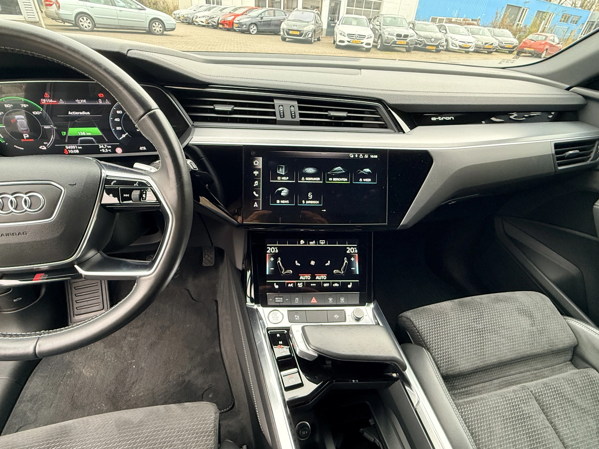 Hoofdafbeelding Audi e-tron