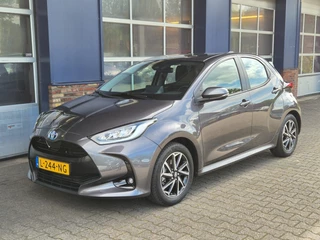Toyota Yaris 1.5 HYB. BNS PLUS Apple Carplay/Android Auto Camera ALL IN prijs.
