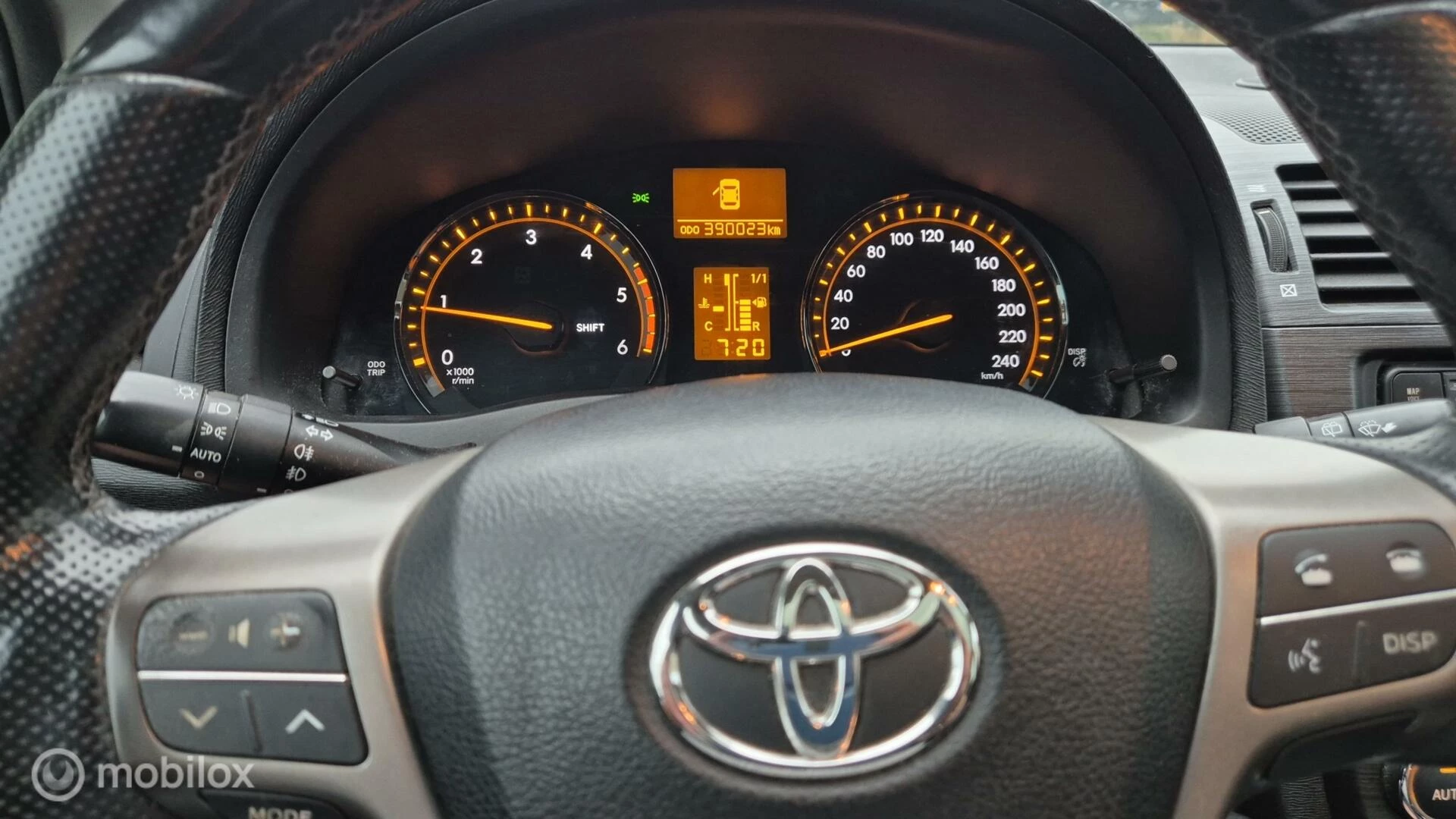 Hoofdafbeelding Toyota Avensis