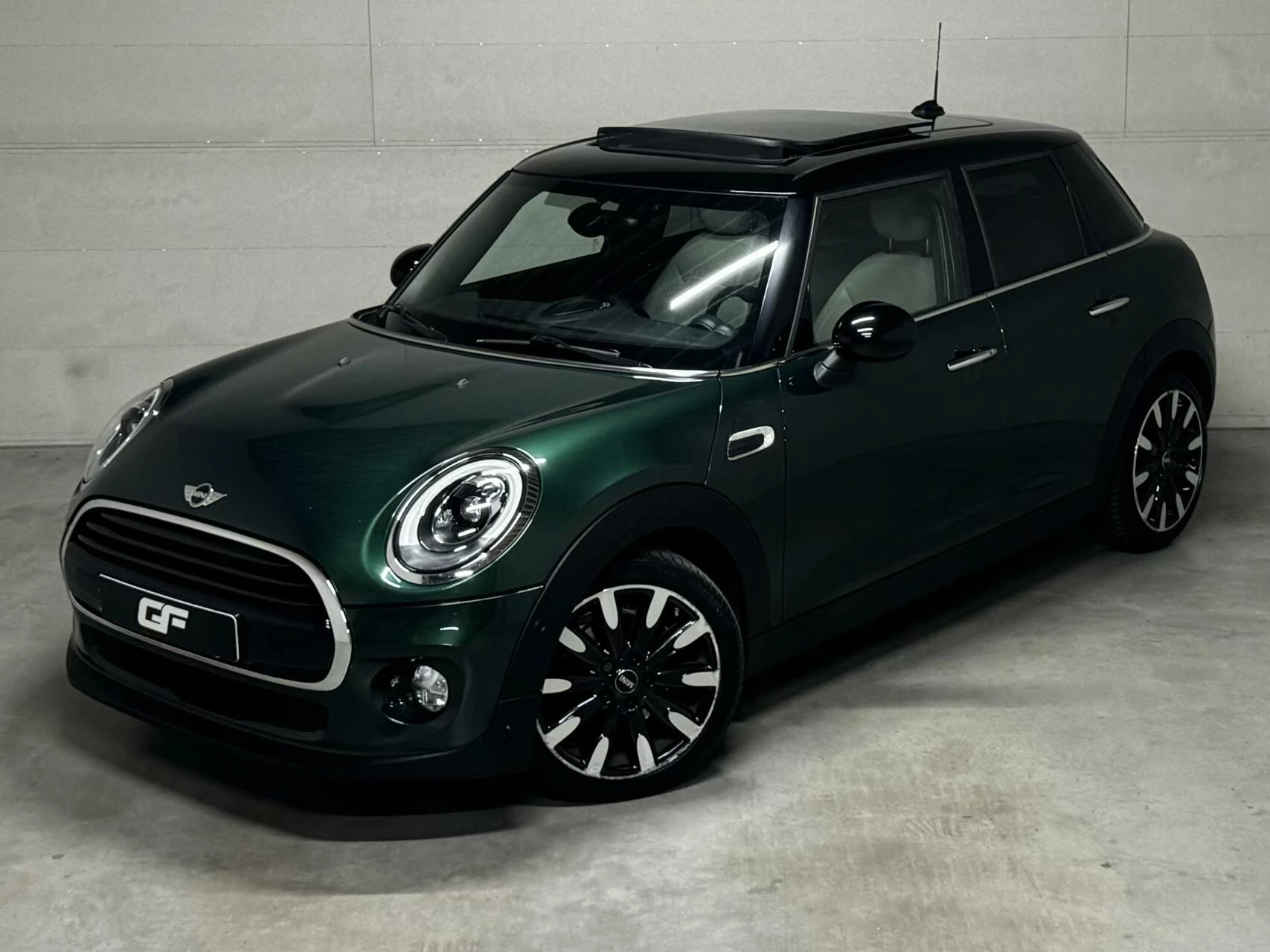 Hoofdafbeelding MINI Cooper