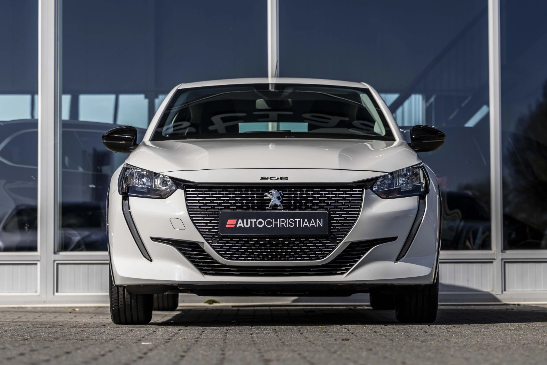 Hoofdafbeelding Peugeot e-208