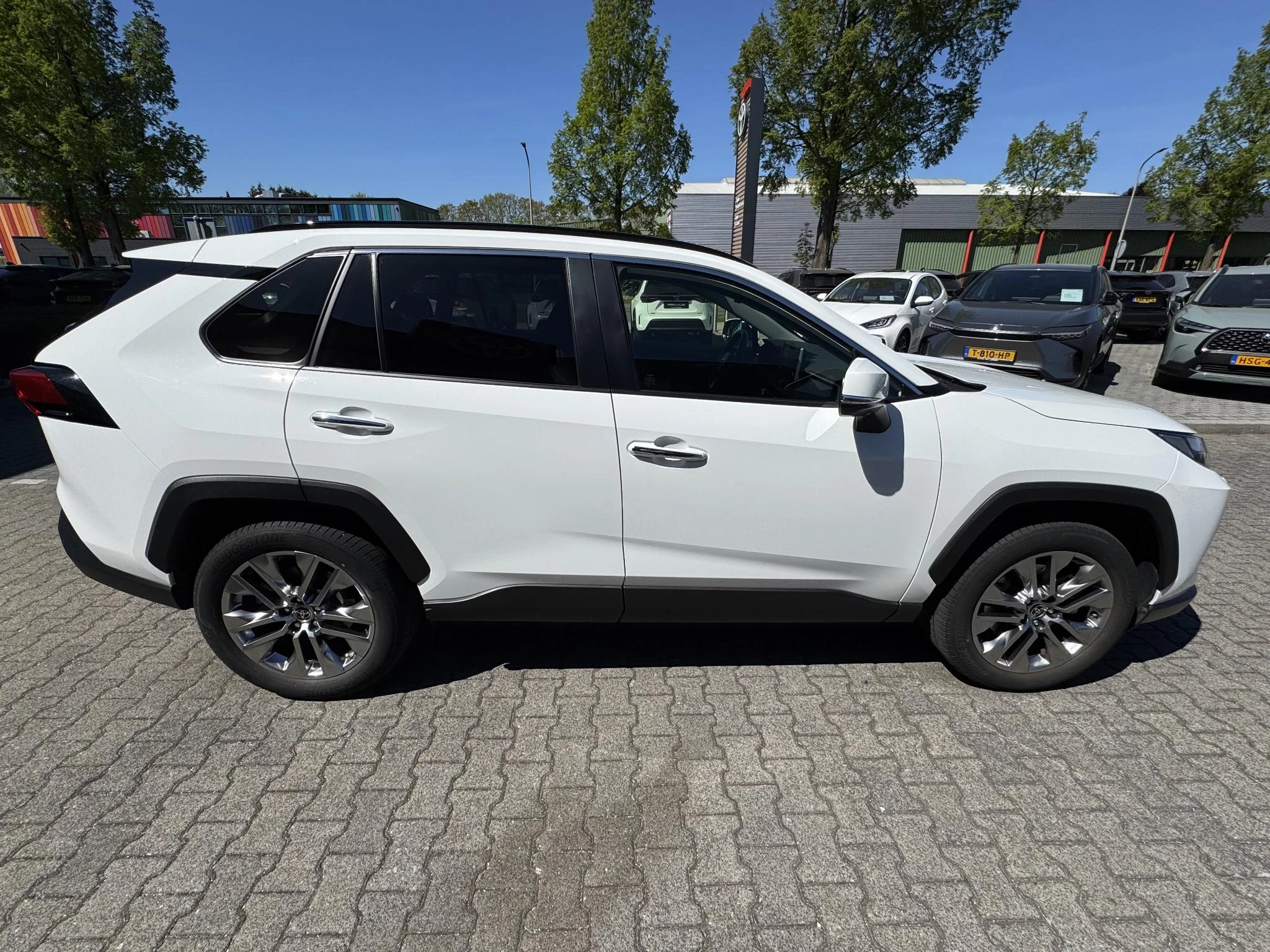 Hoofdafbeelding Toyota RAV4