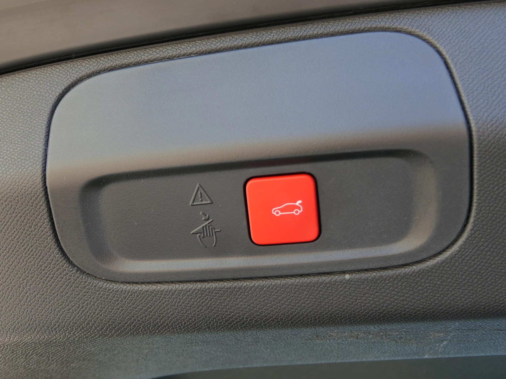 Hoofdafbeelding Peugeot 408