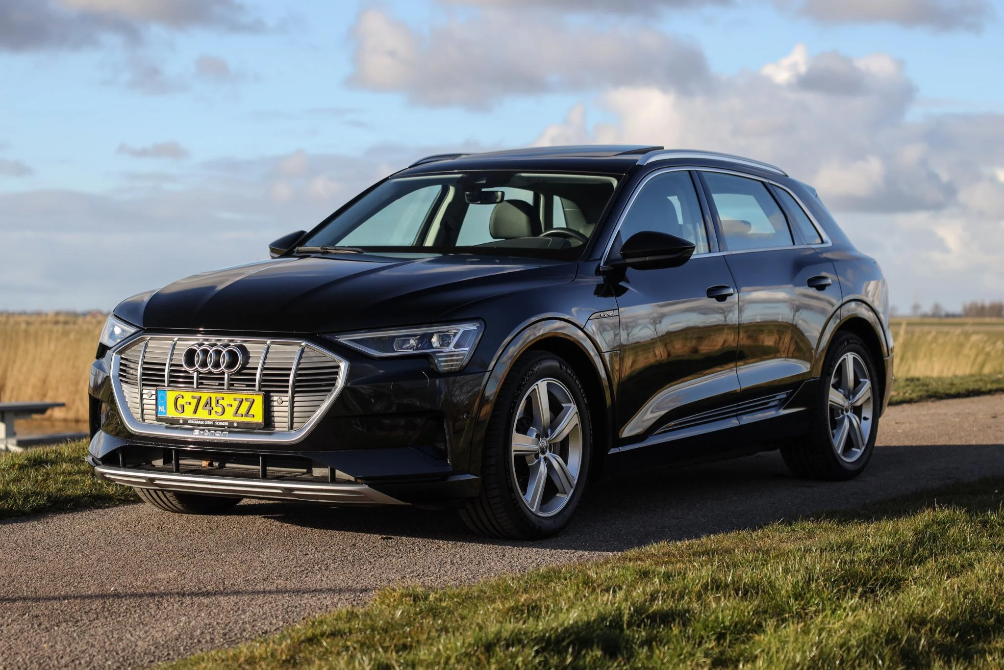 Hoofdafbeelding Audi e-tron