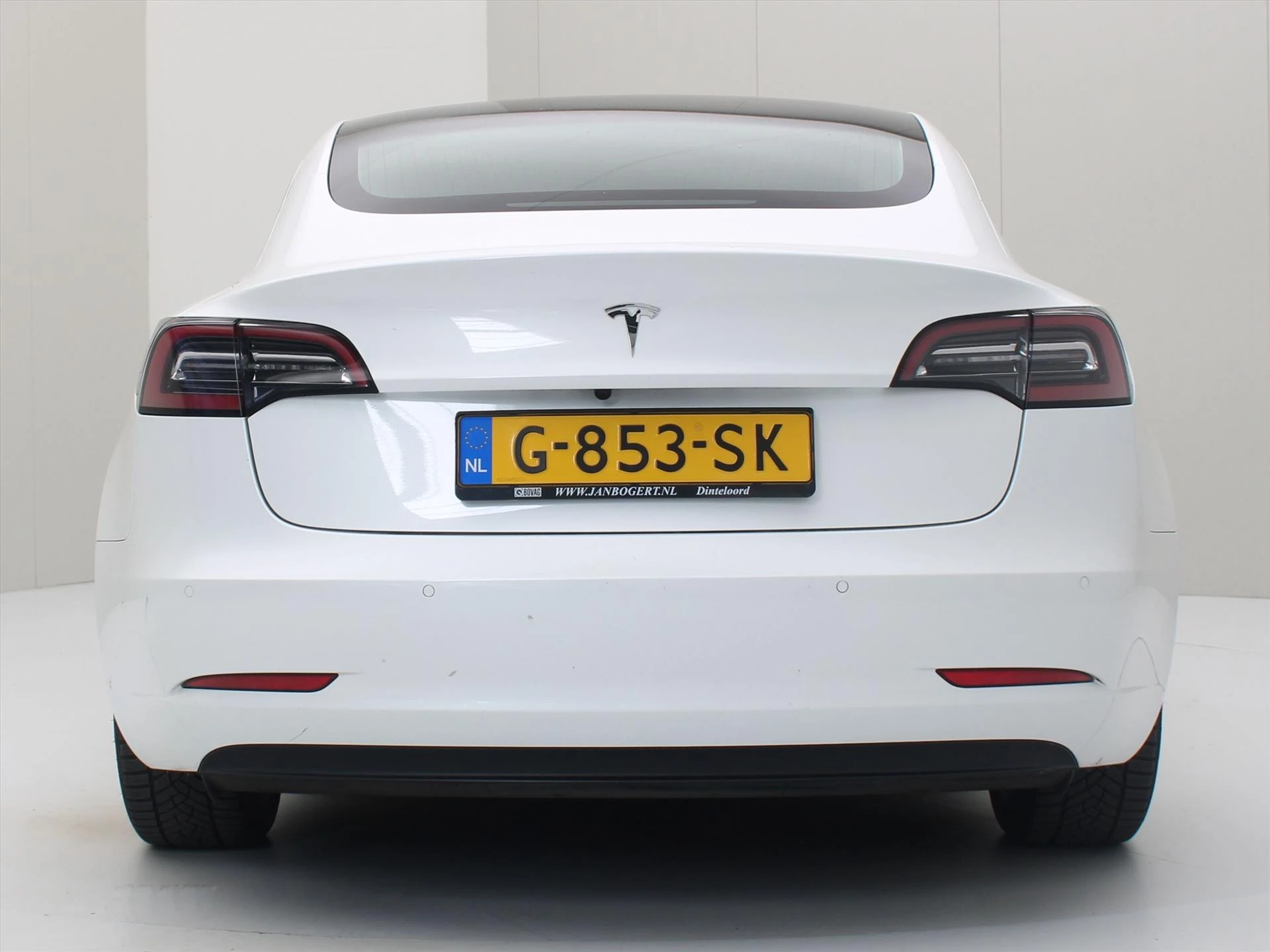 Hoofdafbeelding Tesla Model 3