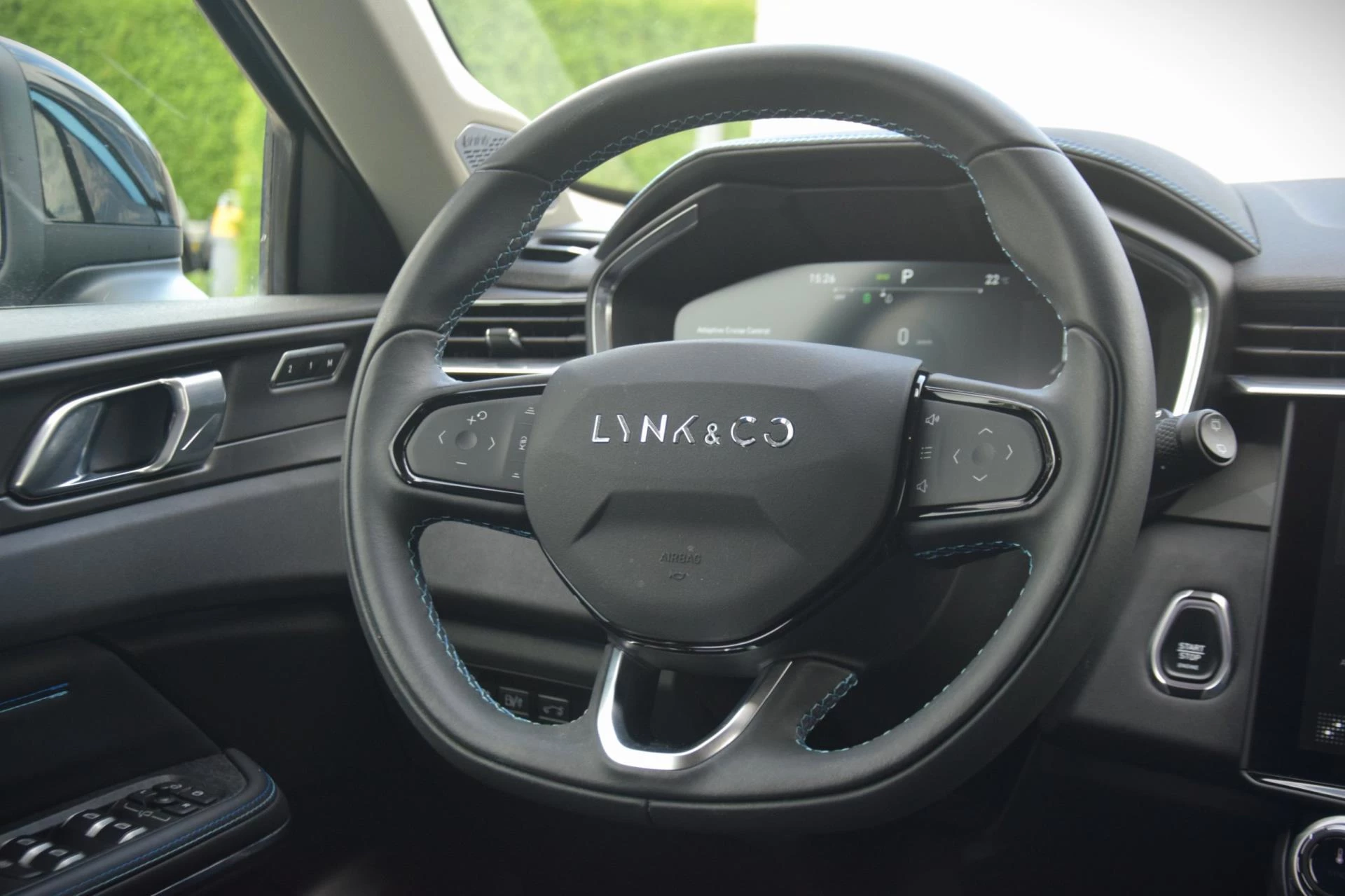 Hoofdafbeelding Lynk & Co 01