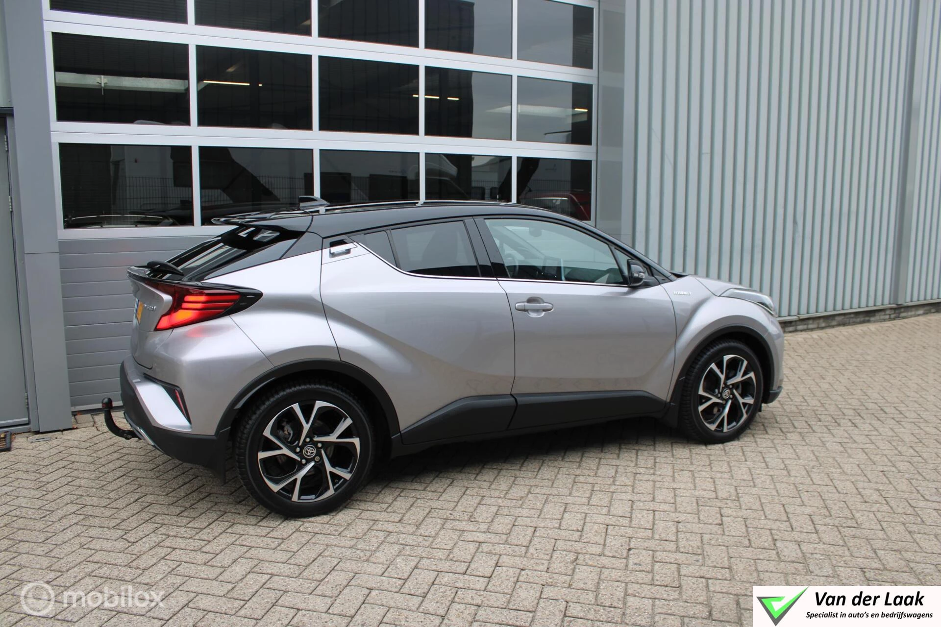 Hoofdafbeelding Toyota C-HR