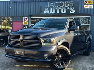 Dodge Ram 1500 5.7 V8 CrewCab 6'4 Sport