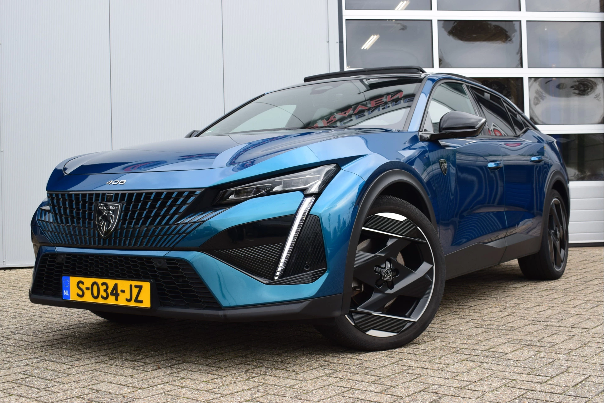 Hoofdafbeelding Peugeot 408