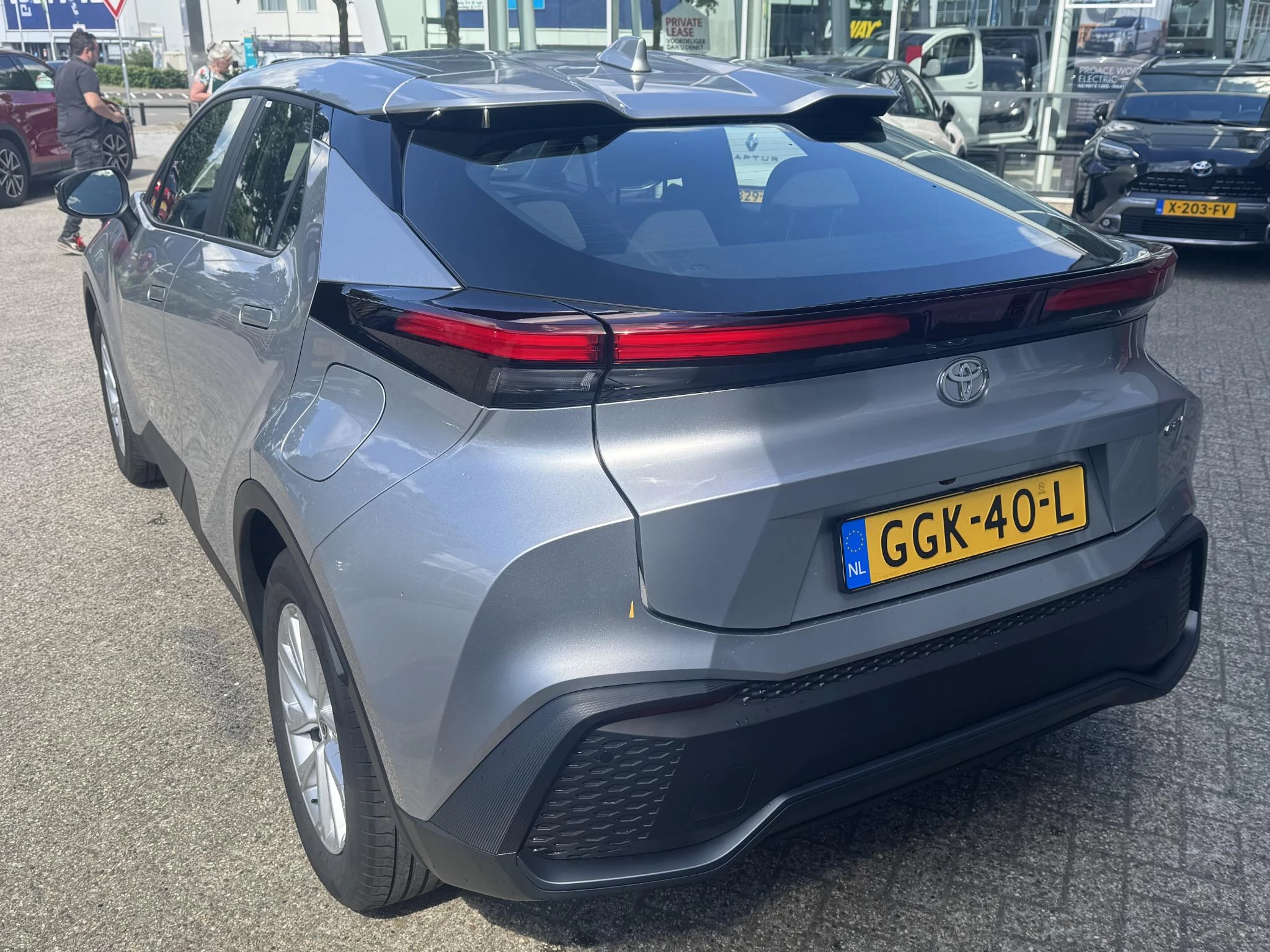 Hoofdafbeelding Toyota C-HR