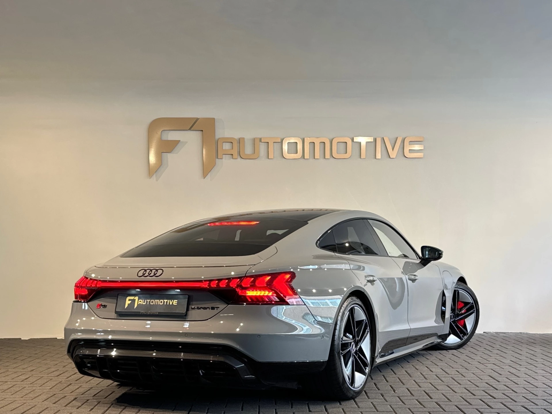 Hoofdafbeelding Audi e-tron GT