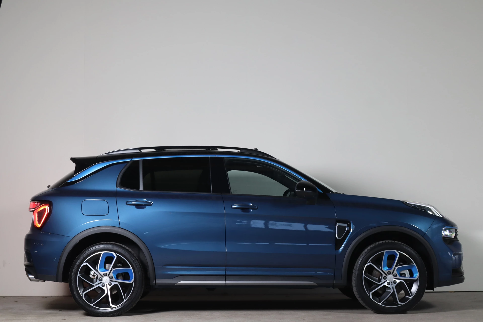 Hoofdafbeelding Lynk & Co 01