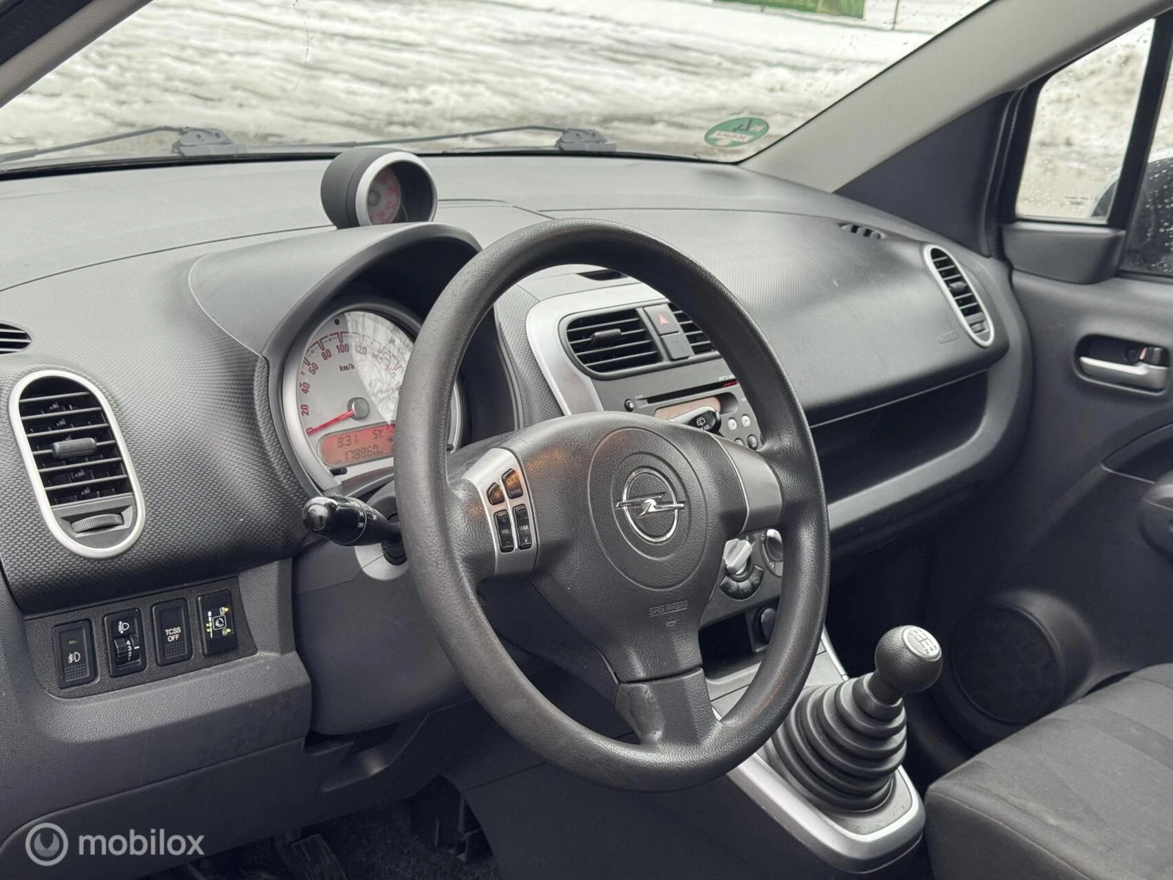 Hoofdafbeelding Opel Agila