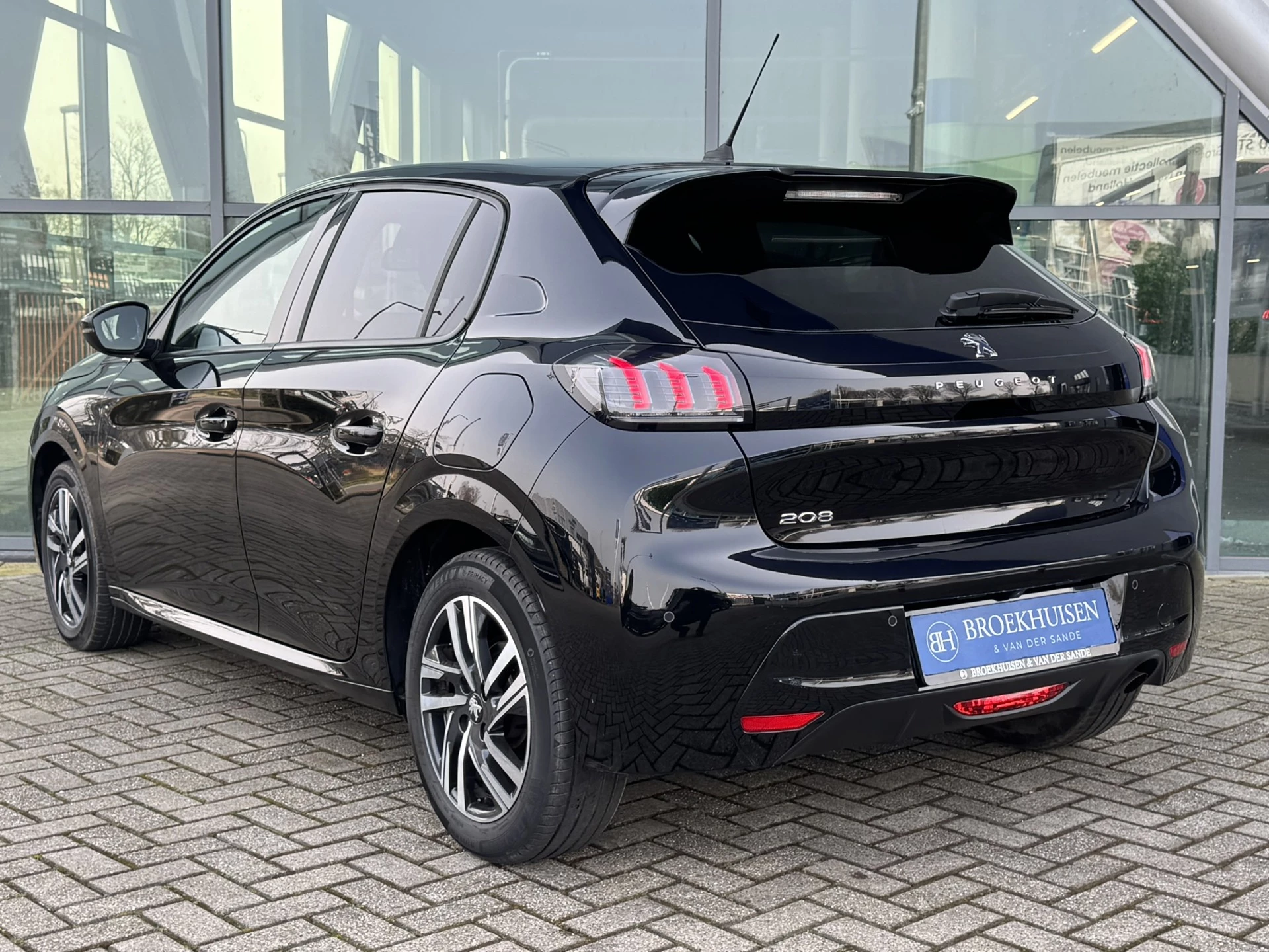 Hoofdafbeelding Peugeot 208