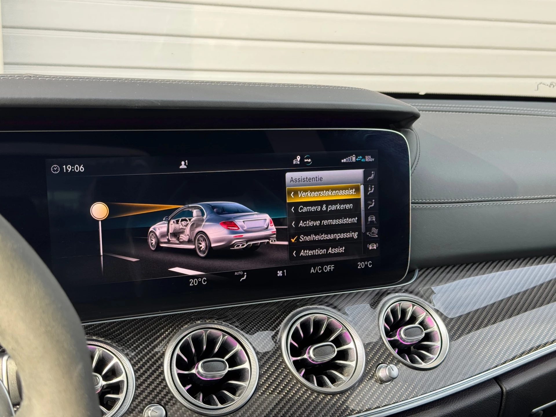 Hoofdafbeelding Mercedes-Benz E-Klasse