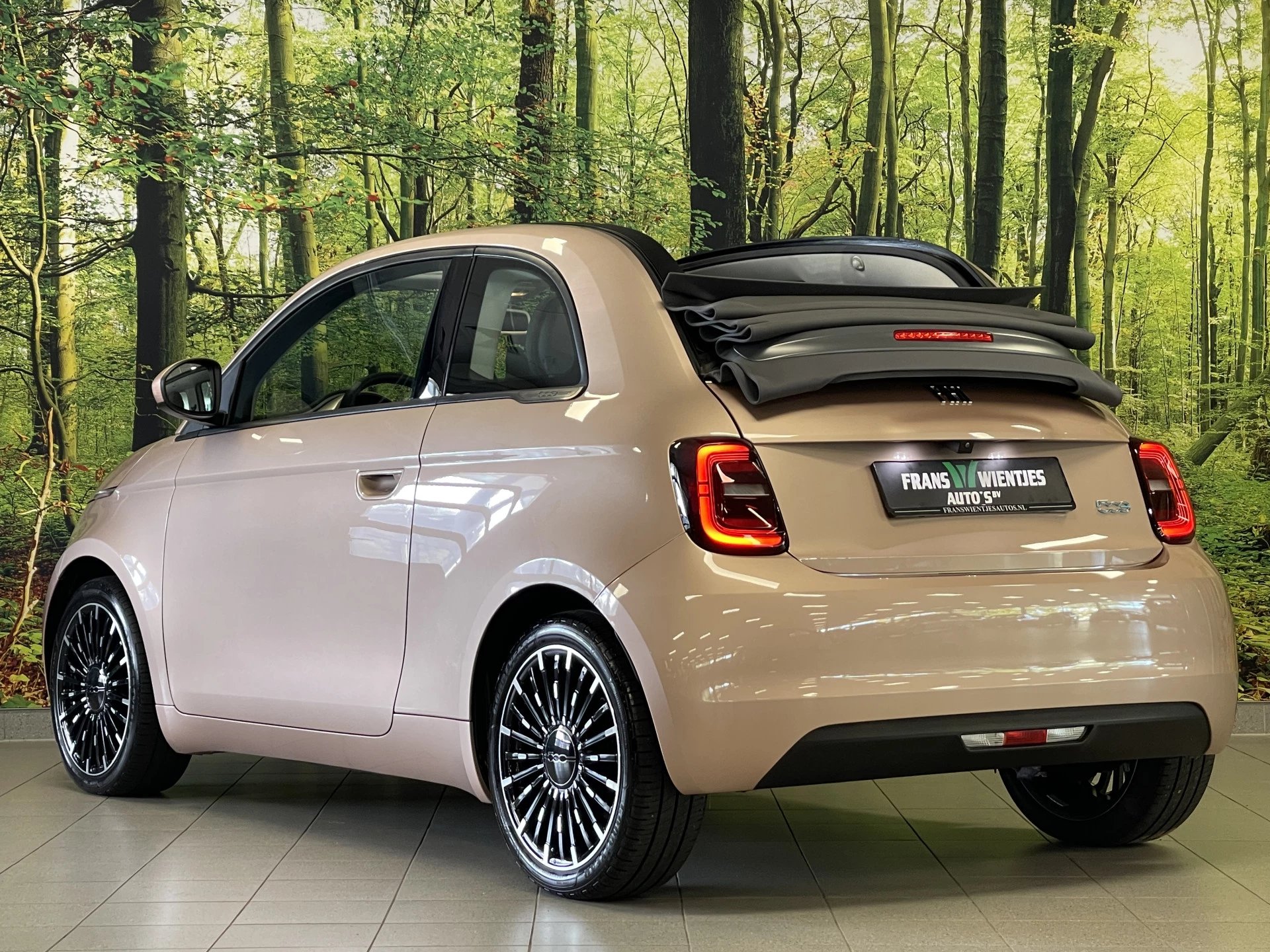 Hoofdafbeelding Fiat 500C