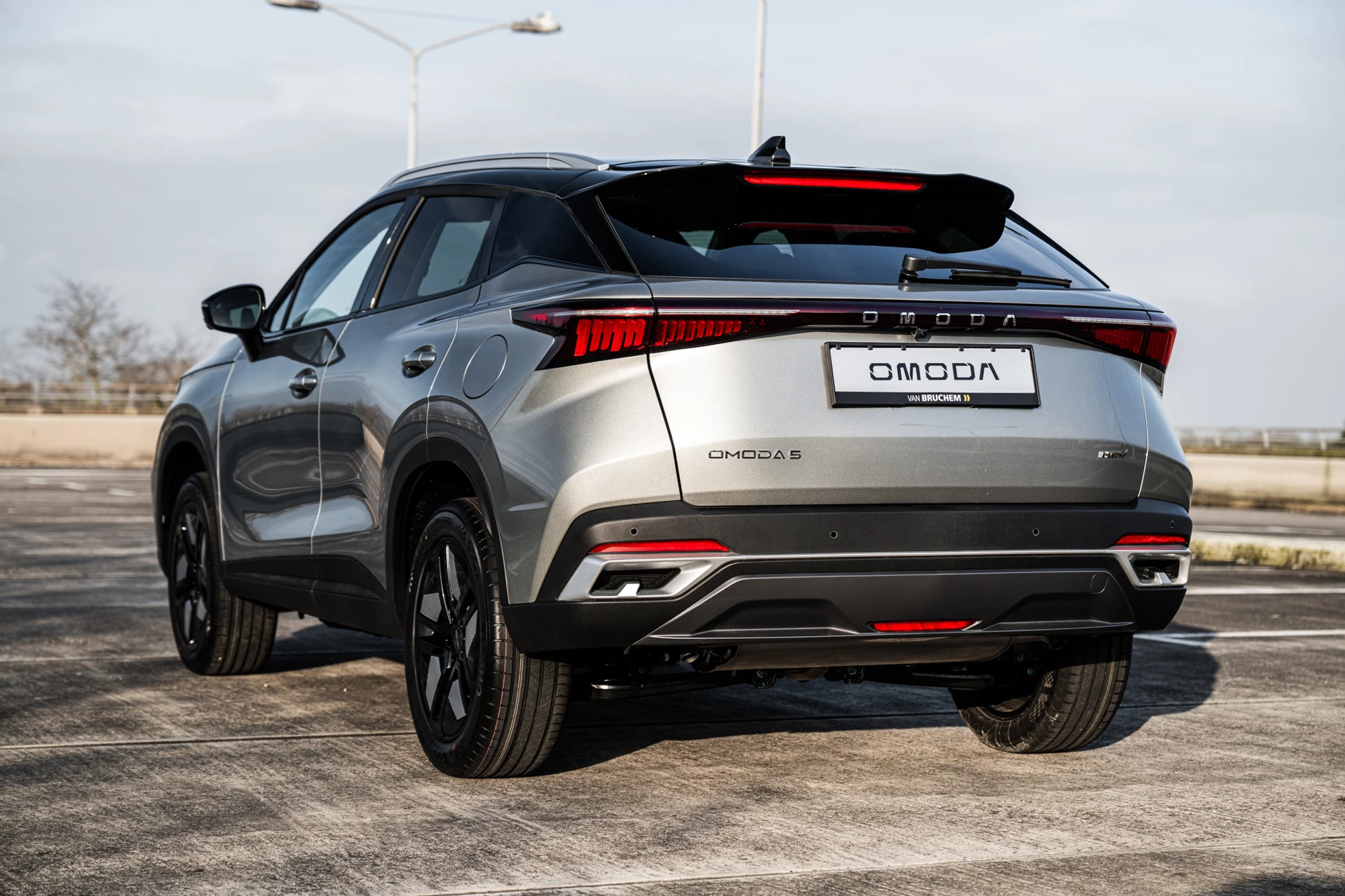 Hoofdafbeelding Omoda 5 SHS