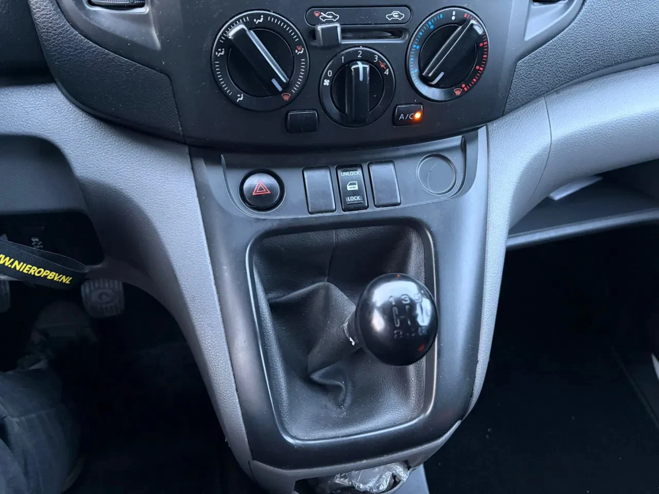 Hoofdafbeelding Nissan NV200