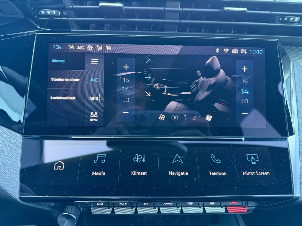 Hoofdafbeelding Peugeot 408